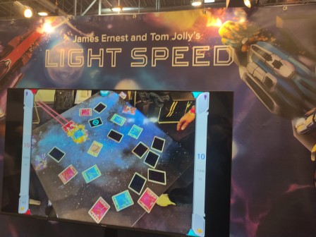 Light speed un jeu un concept.jpeg, oct. 2022